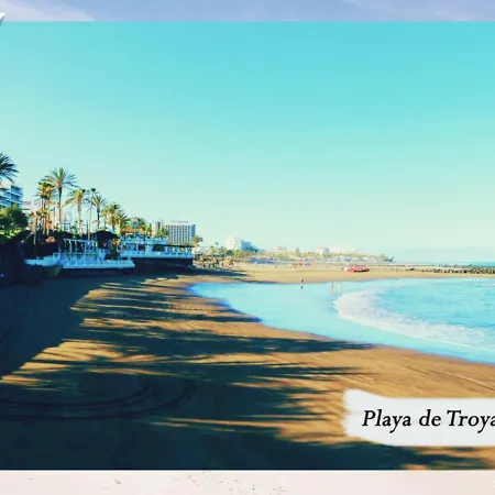 -'ღ'- Couples' Paradise. Insta-worthy Ocean Views. Lägenhet *